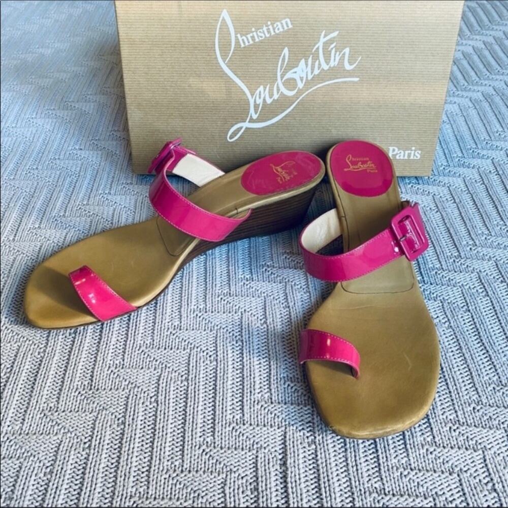 Louboutin pink patent leather Josie wedge sandals
